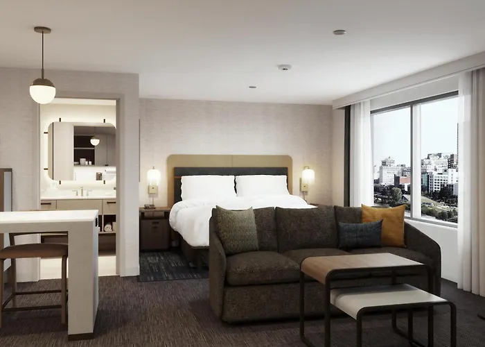 Homewood By Hilton Phoenix Airport Hotel